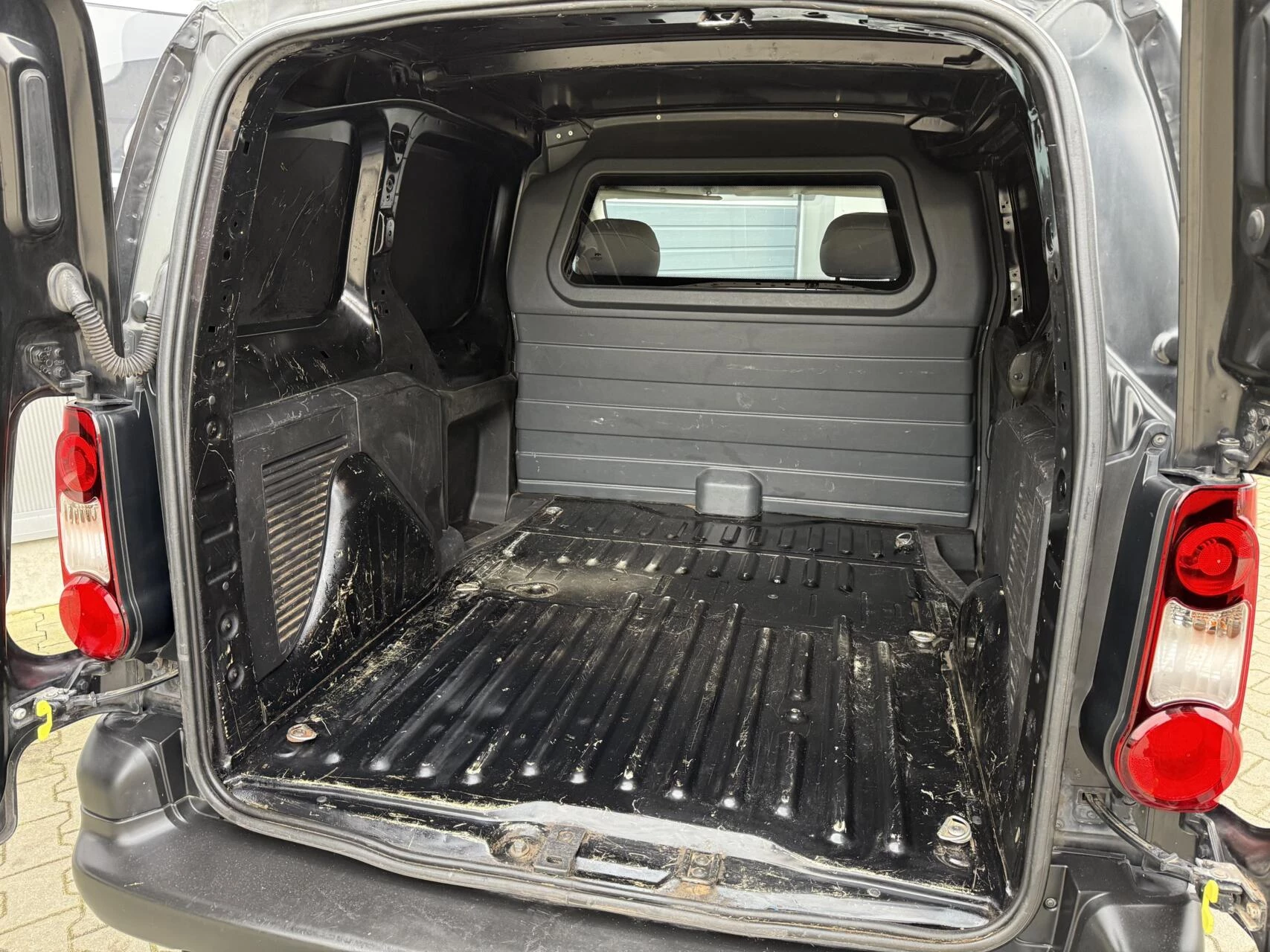 Hoofdafbeelding Peugeot Partner