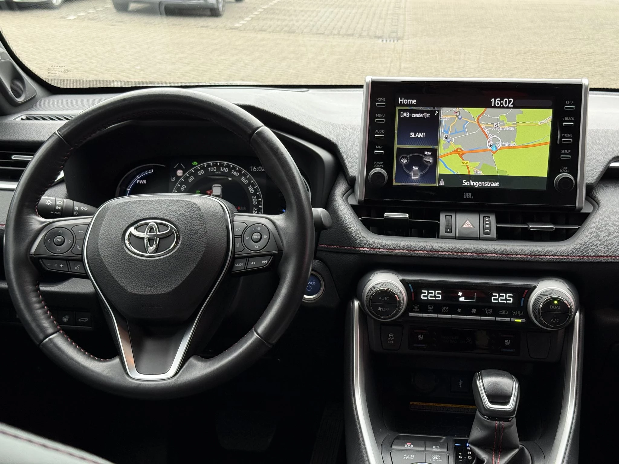 Hoofdafbeelding Toyota RAV4