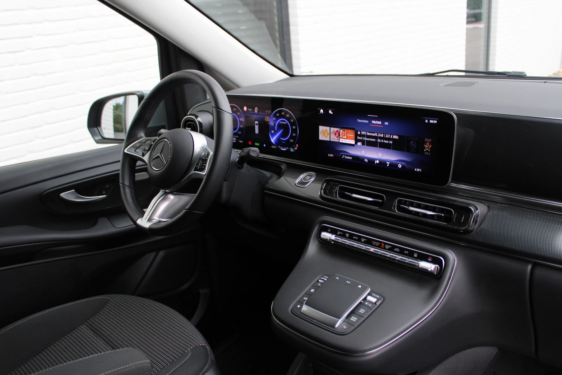 Hoofdafbeelding Mercedes-Benz EQV