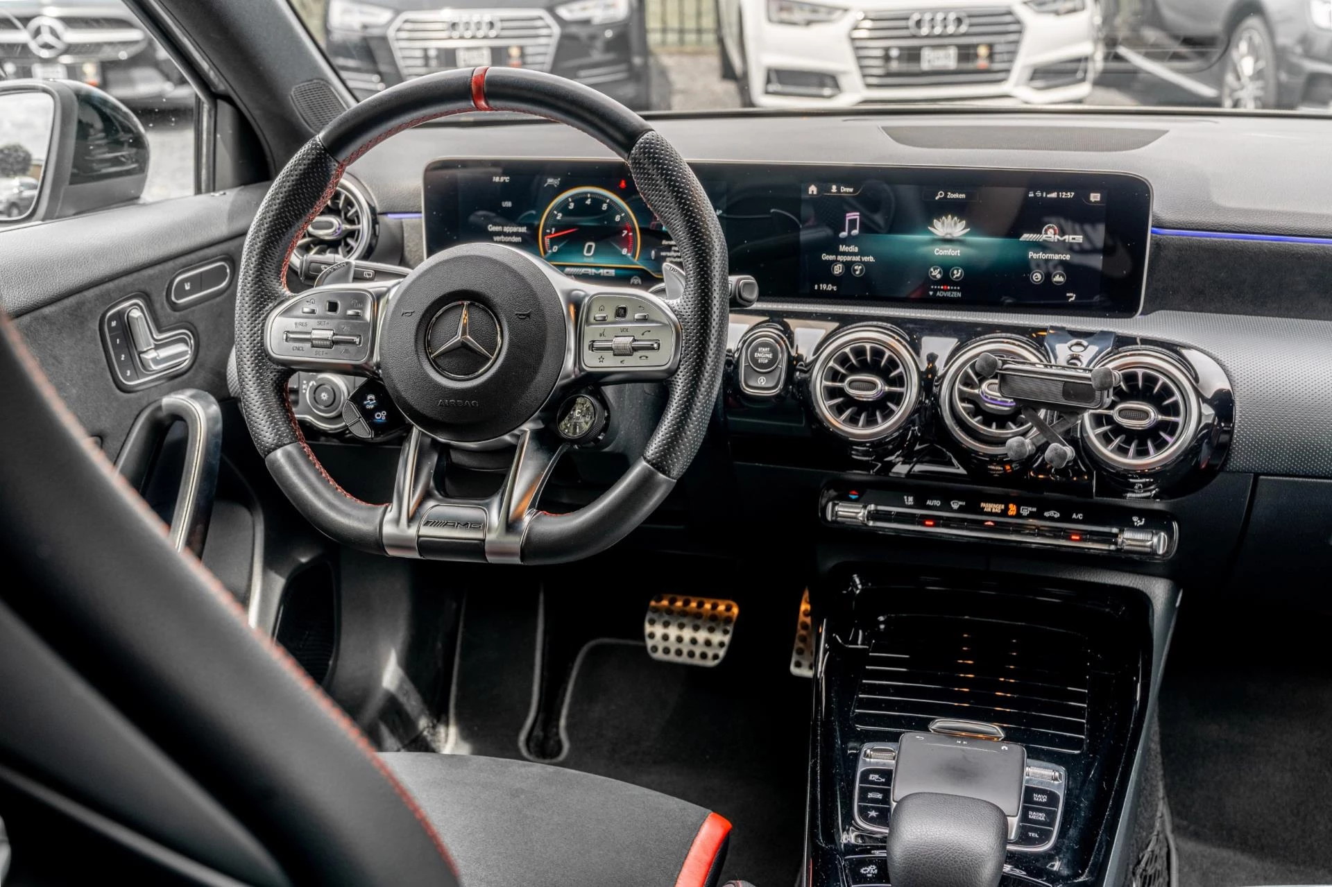 Hoofdafbeelding Mercedes-Benz A-Klasse