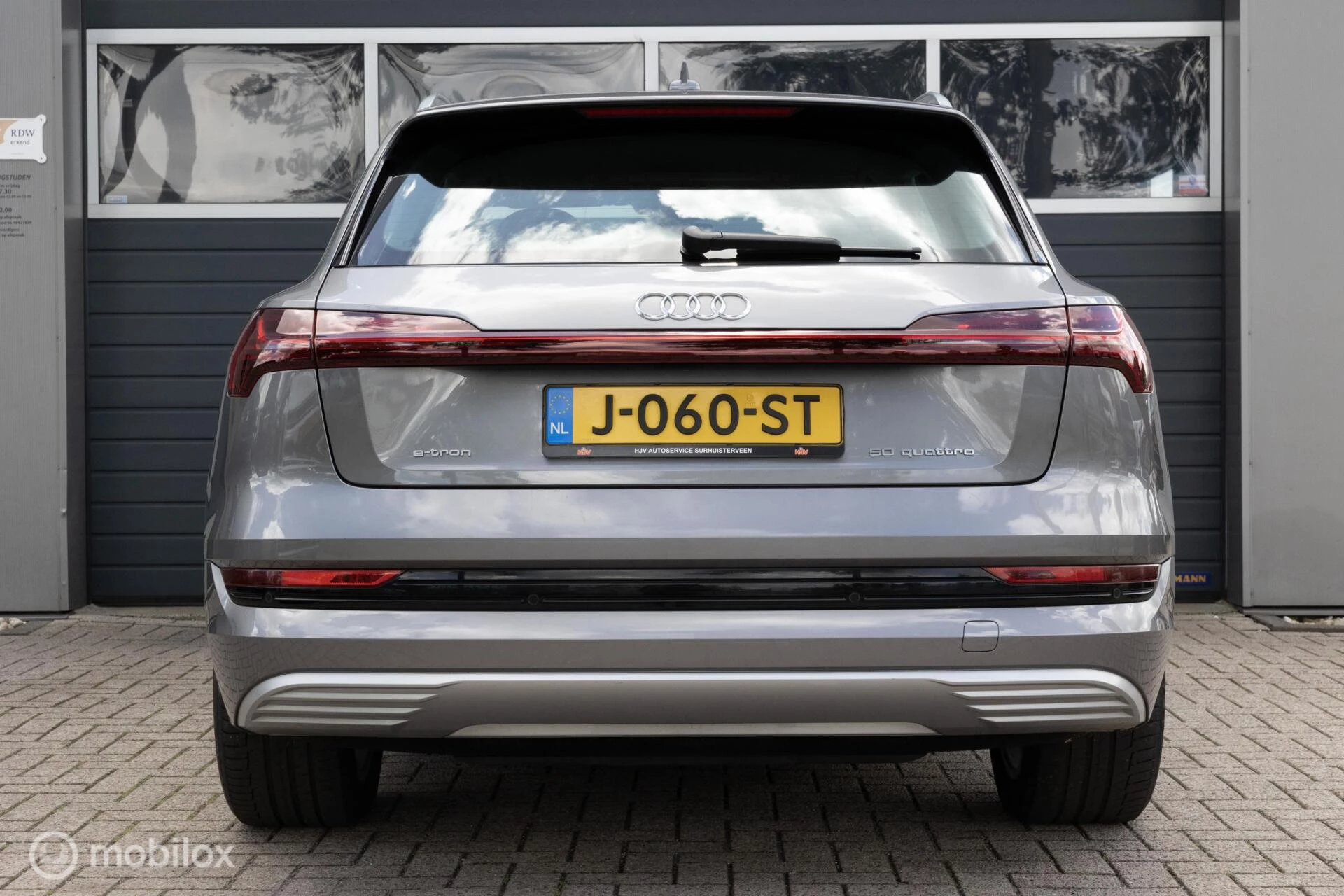 Hoofdafbeelding Audi e-tron