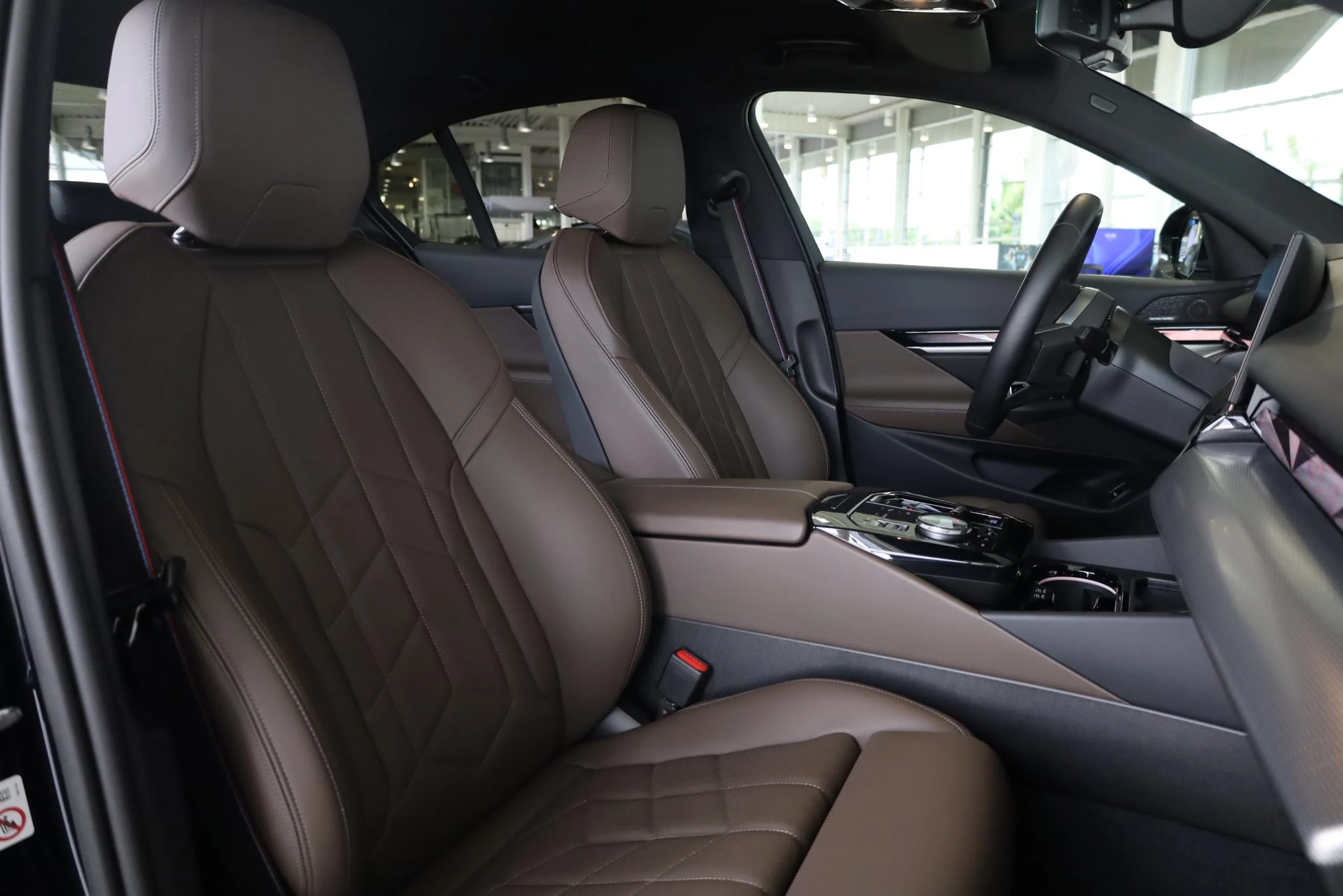 Hoofdafbeelding BMW i5