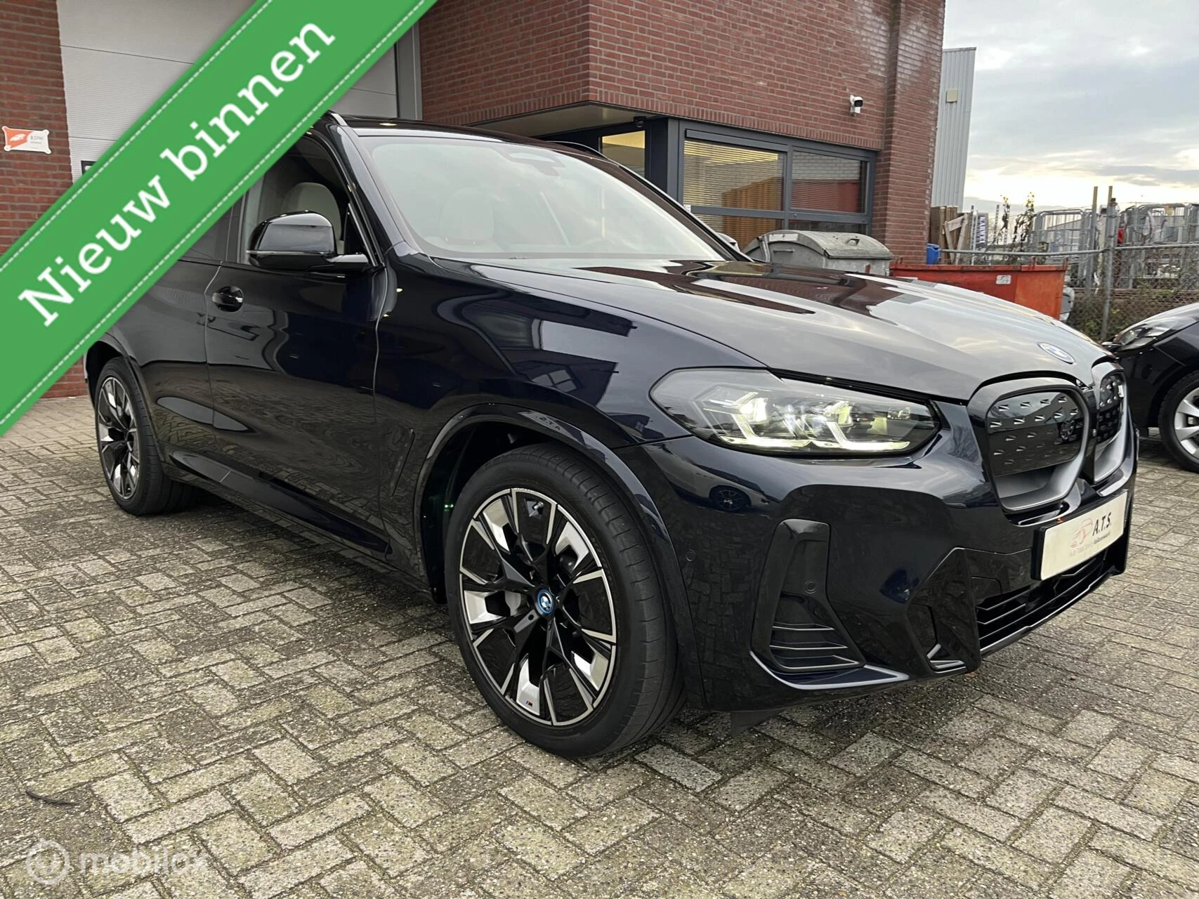 Hoofdafbeelding BMW iX3