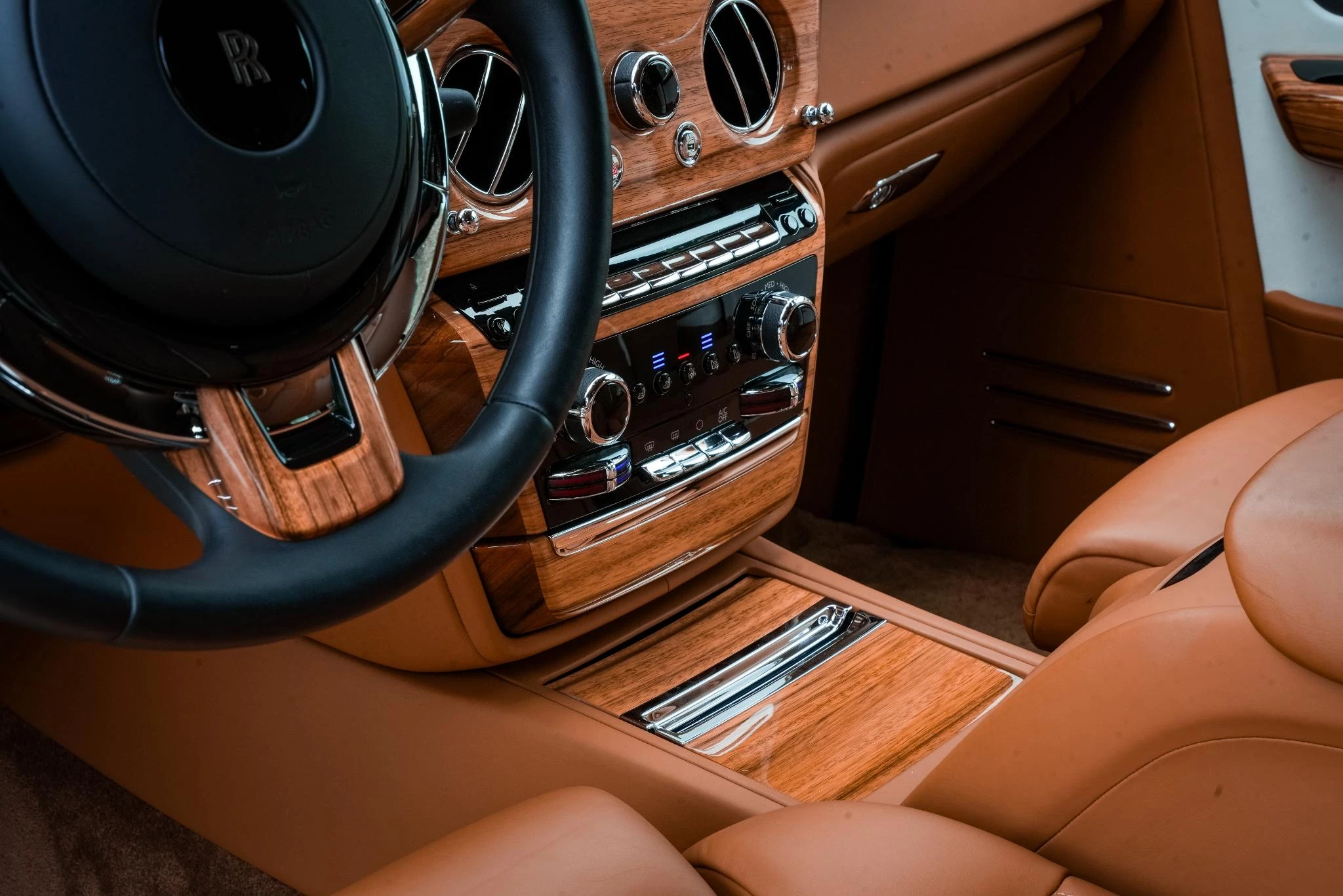 Hoofdafbeelding Rolls-Royce Phantom
