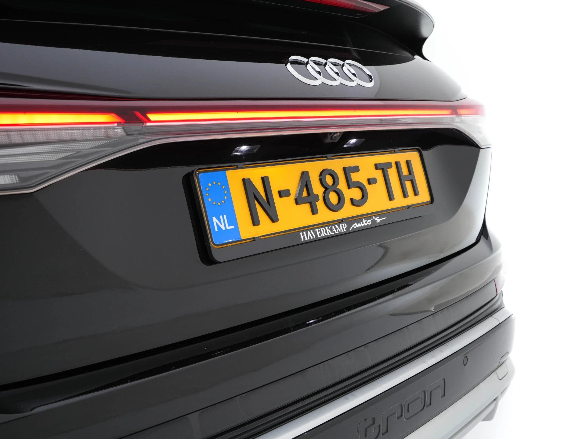 Hoofdafbeelding Audi Q4 e-tron
