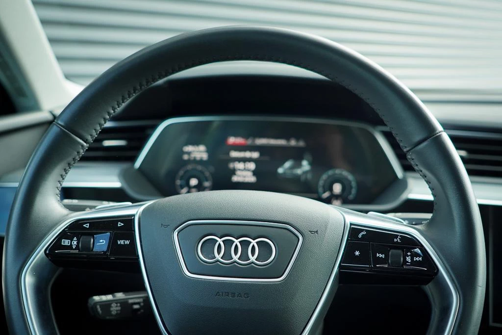 Hoofdafbeelding Audi e-tron
