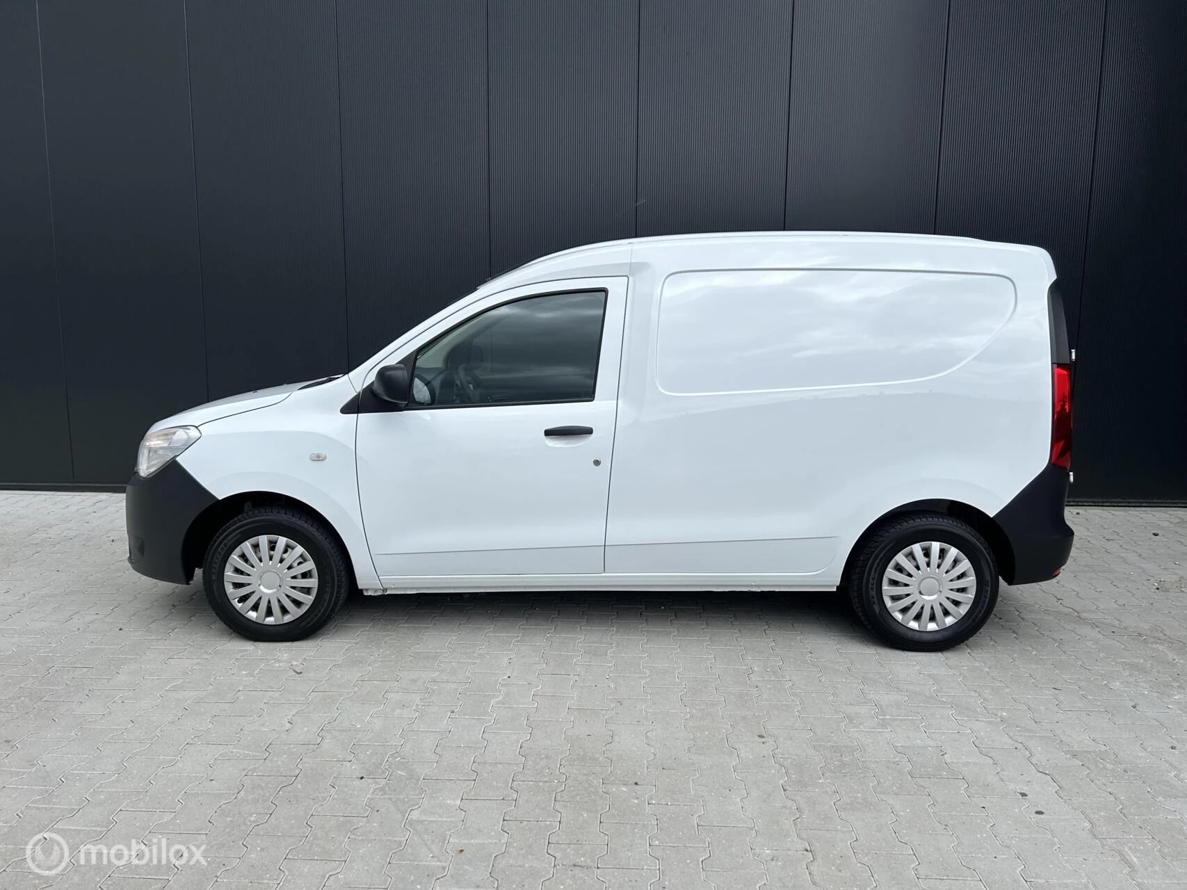 Hoofdafbeelding Dacia Dokker