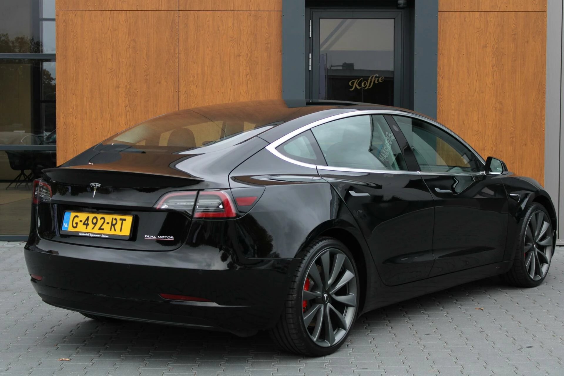 Hoofdafbeelding Tesla Model 3