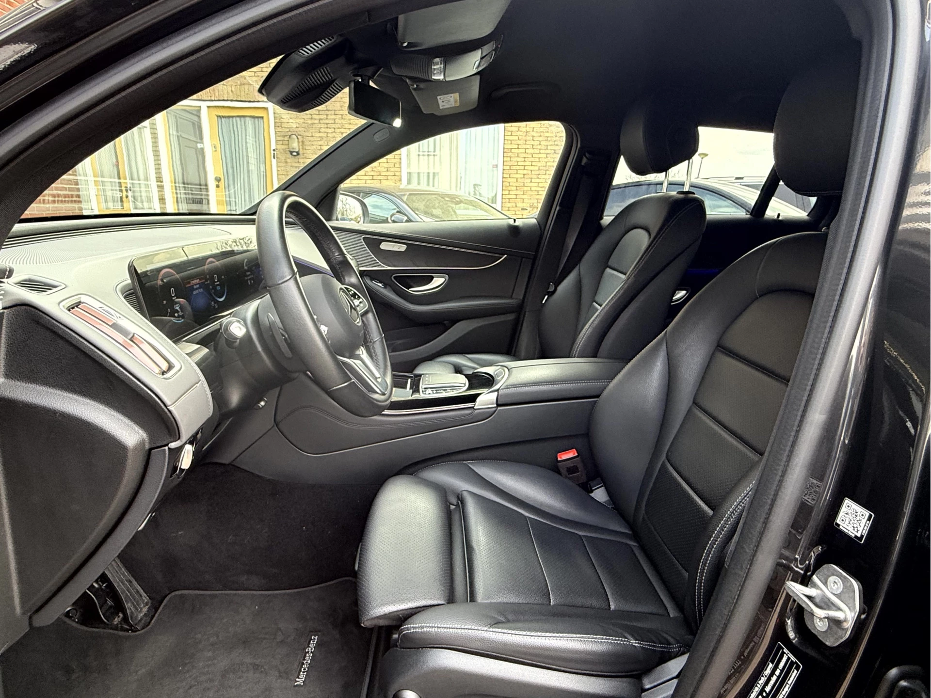 Hoofdafbeelding Mercedes-Benz EQC
