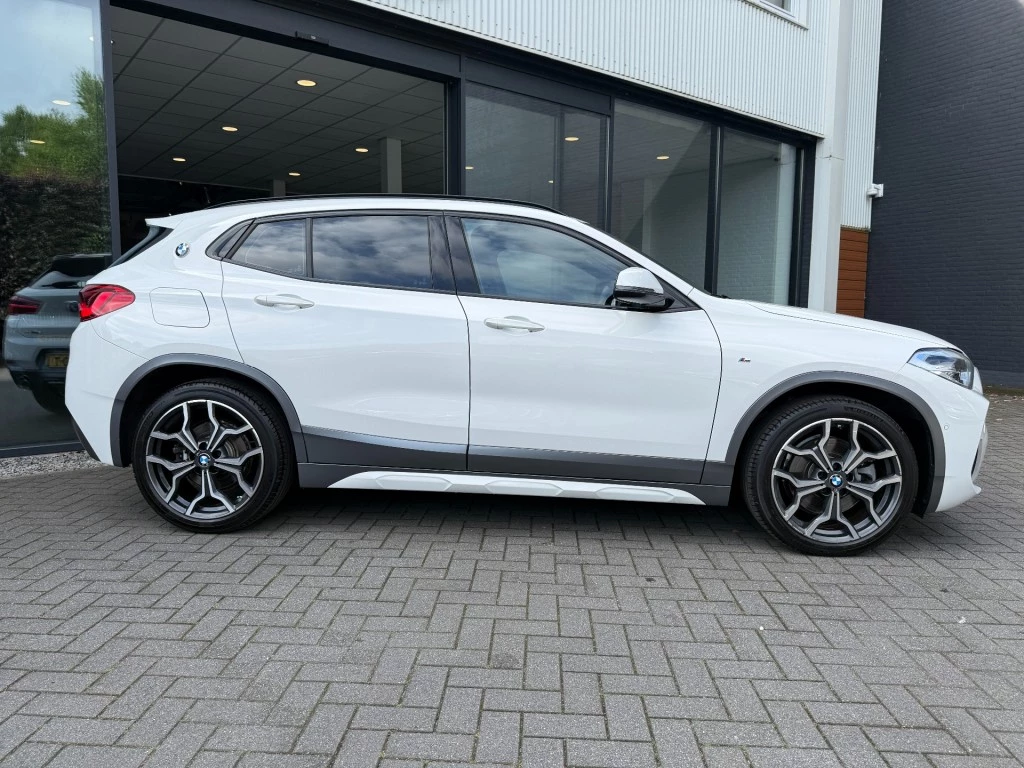 Hoofdafbeelding BMW X2
