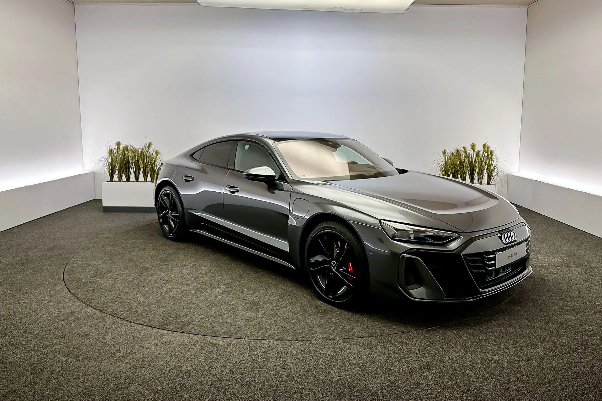 Hoofdafbeelding Audi e-tron GT