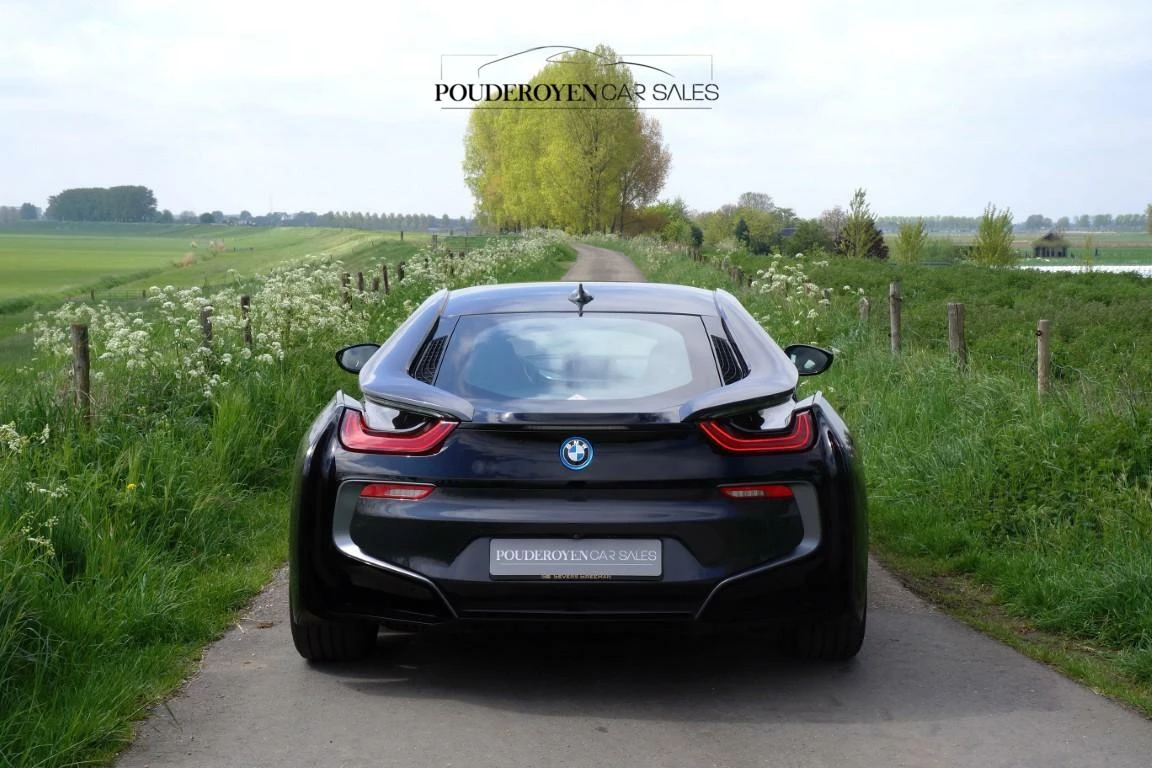 Hoofdafbeelding BMW i8
