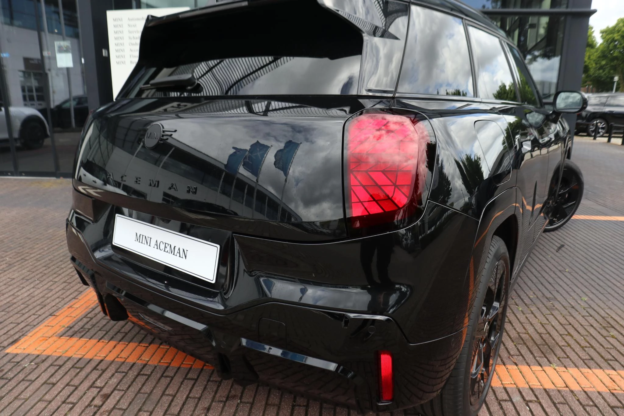 Hoofdafbeelding MINI Aceman