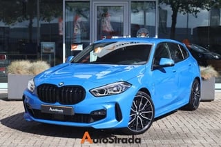 Hoofdafbeelding BMW 1 Serie BMW 1-Serie (f40) 118i M-Sport 136pk Aut | Sfeer | Carplay | DAB | Virtual | Camera I Navi 