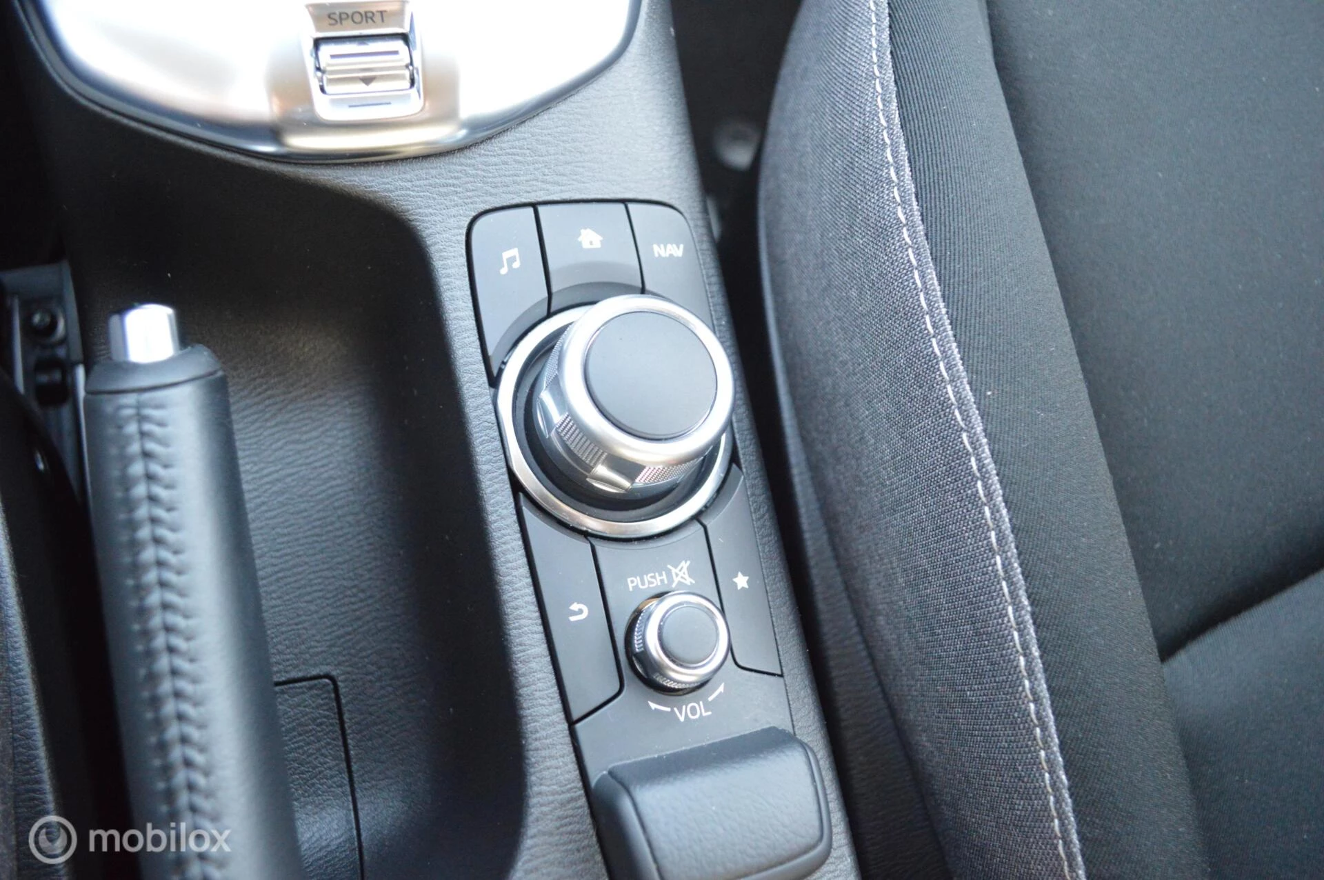 Hoofdafbeelding Mazda 2