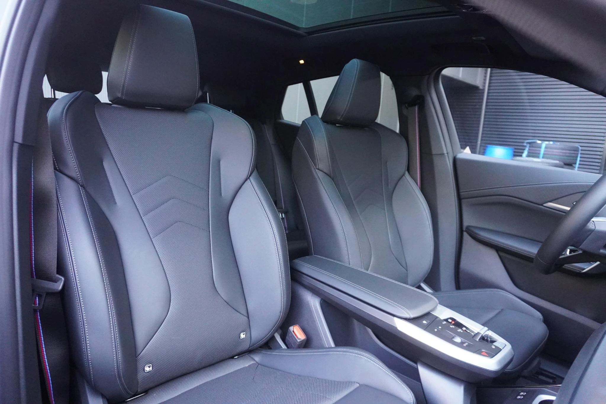 Hoofdafbeelding BMW iX2