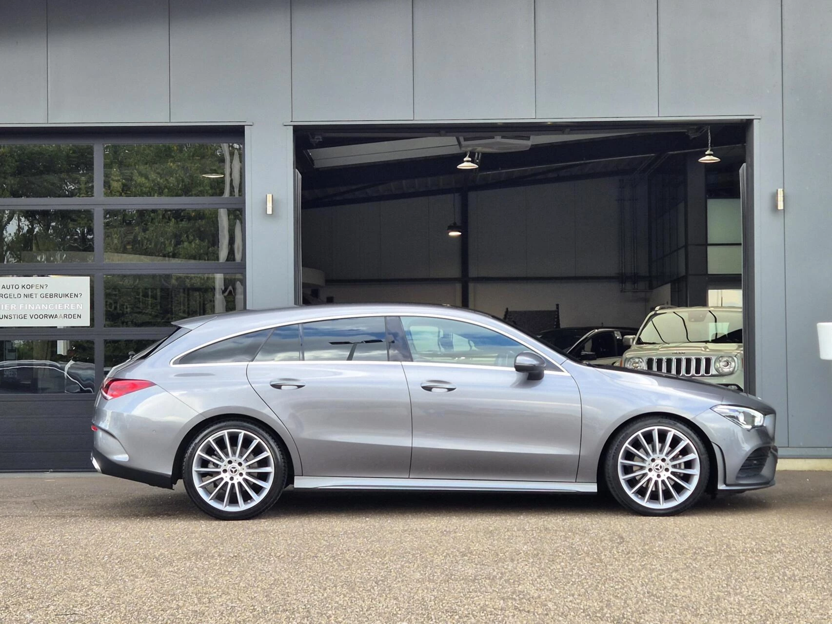 Hoofdafbeelding Mercedes-Benz CLA