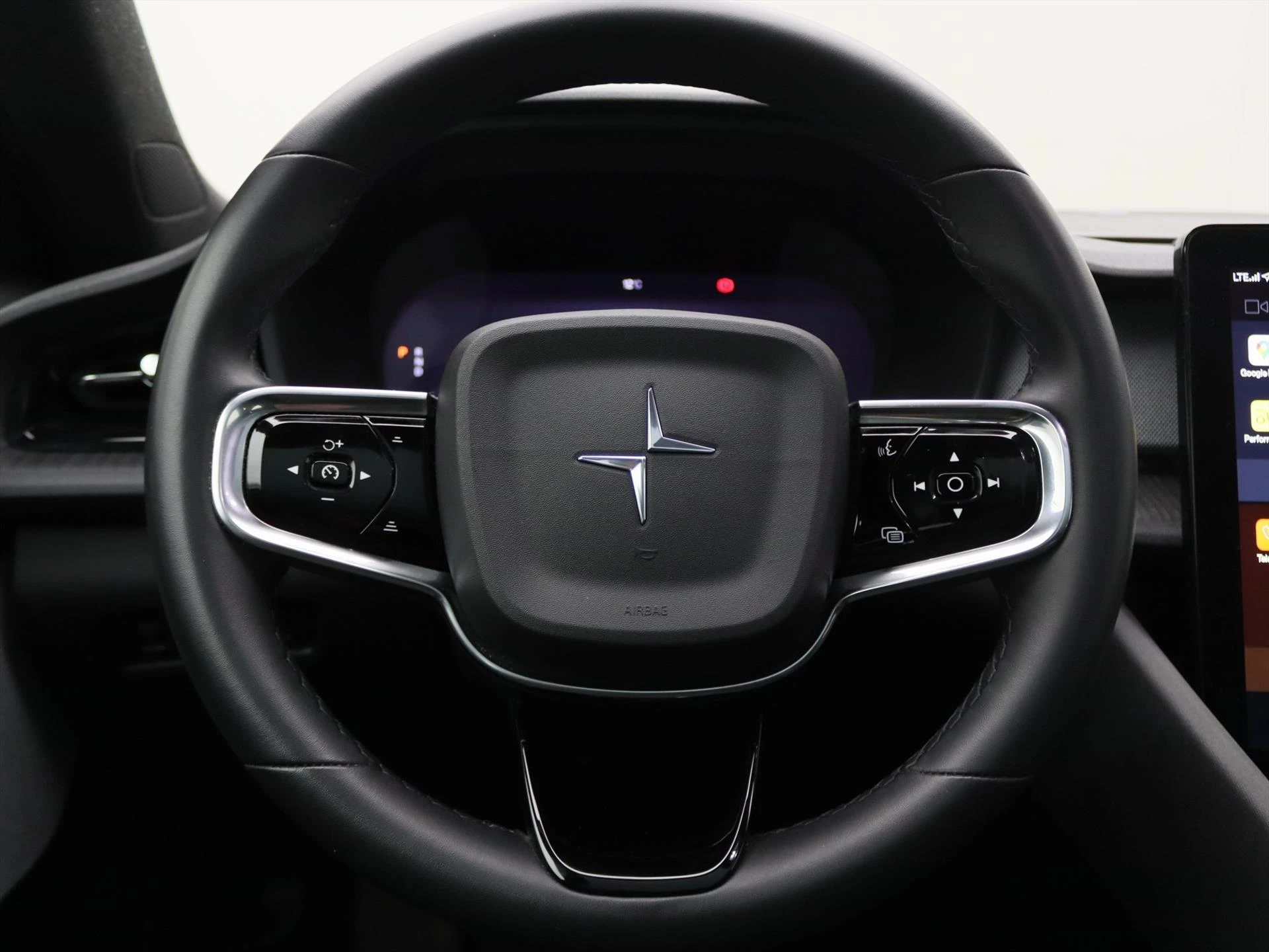 Hoofdafbeelding Polestar 2