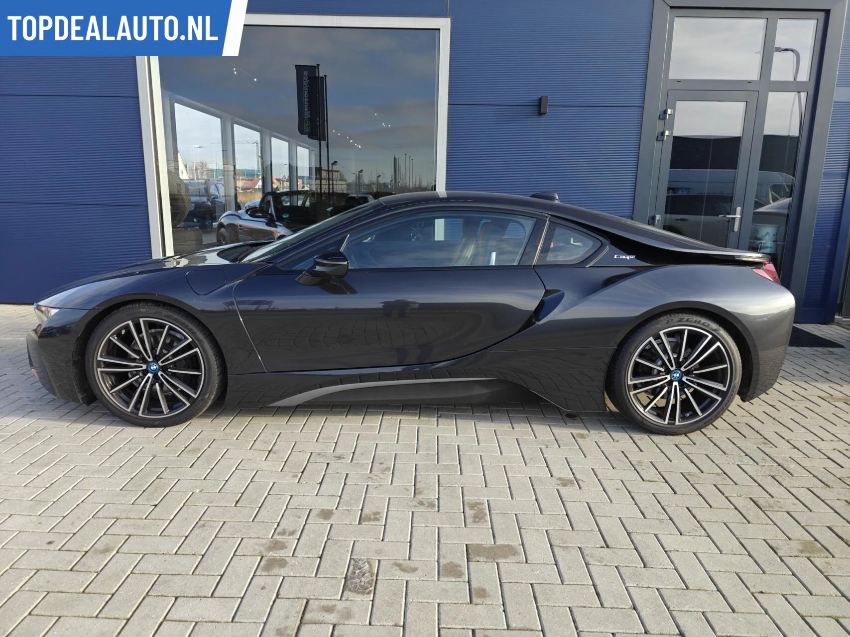 Hoofdafbeelding BMW i8