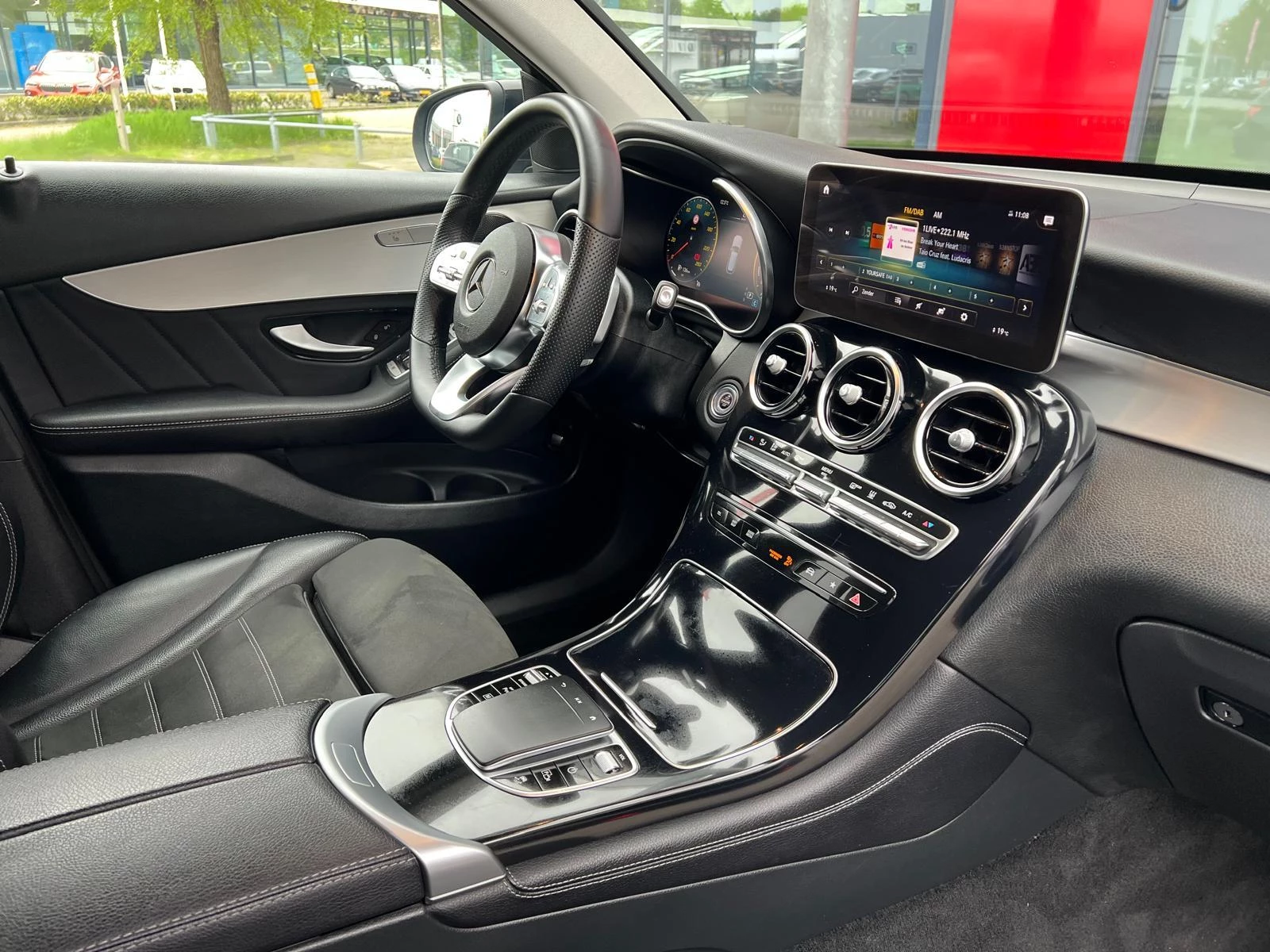 Hoofdafbeelding Mercedes-Benz GLC