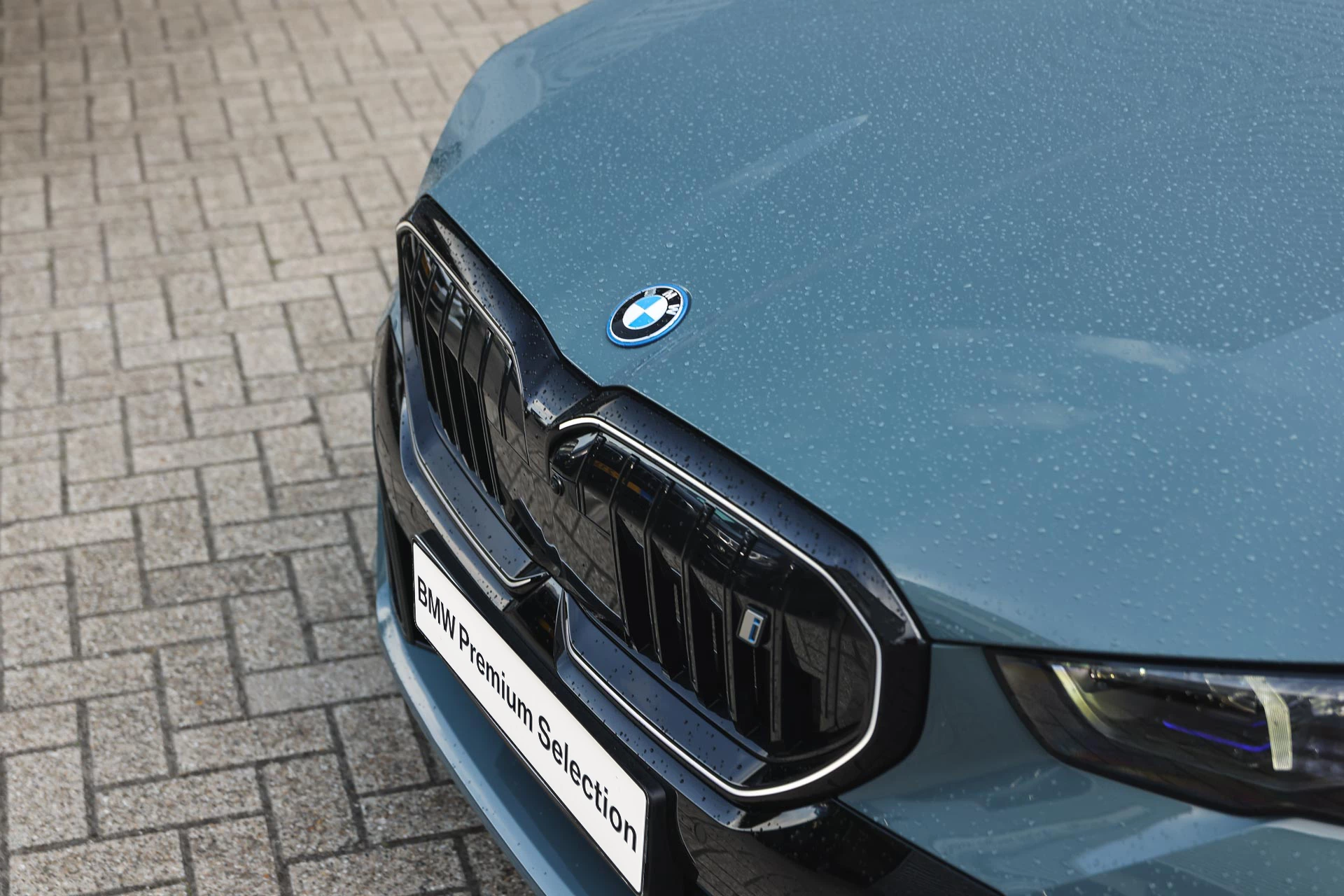 Hoofdafbeelding BMW i5