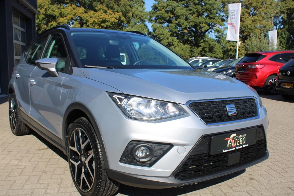 Hoofdafbeelding SEAT Arona