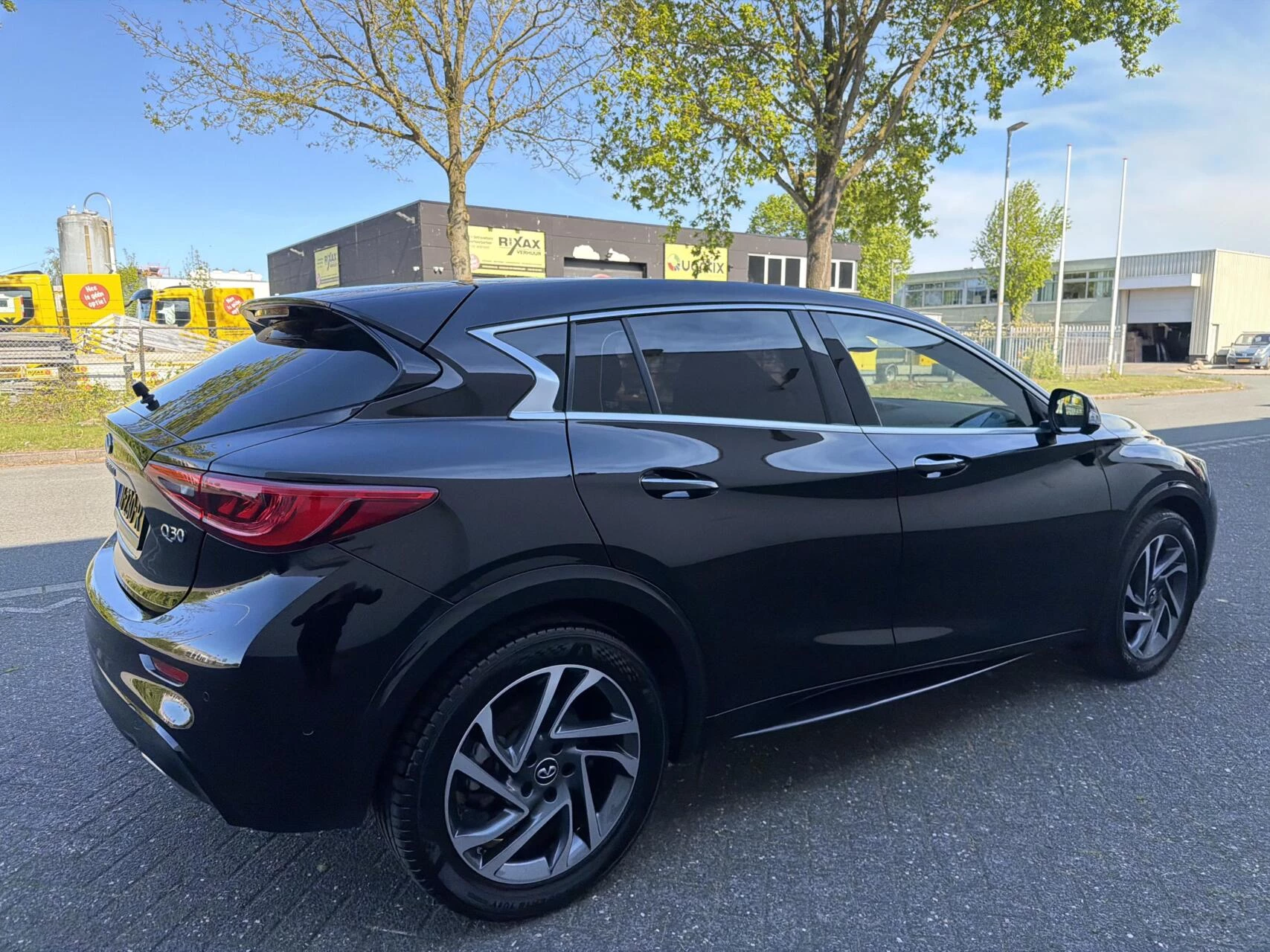 Hoofdafbeelding Infiniti Q30
