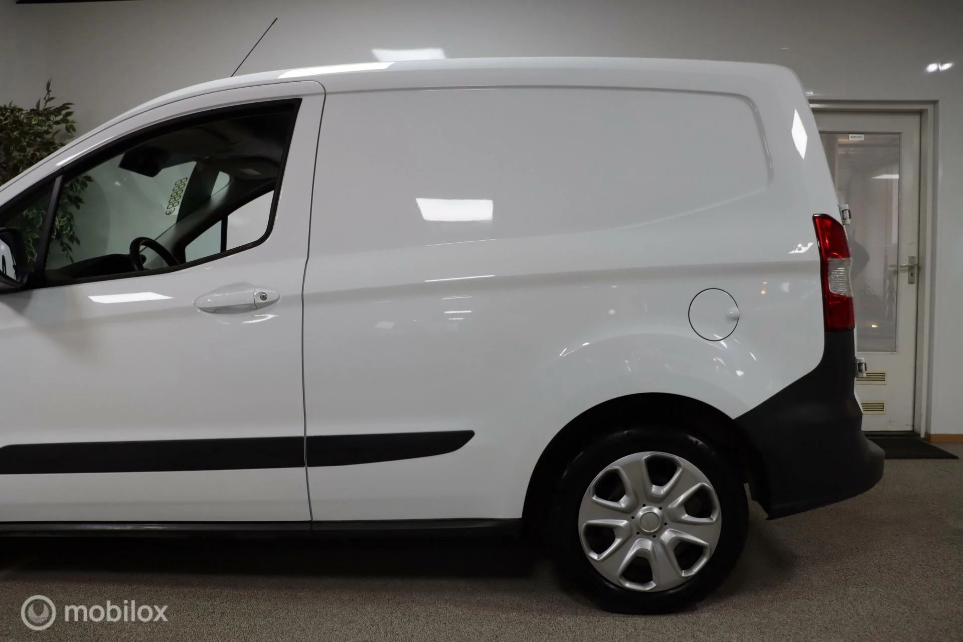 Hoofdafbeelding Ford Transit Courier