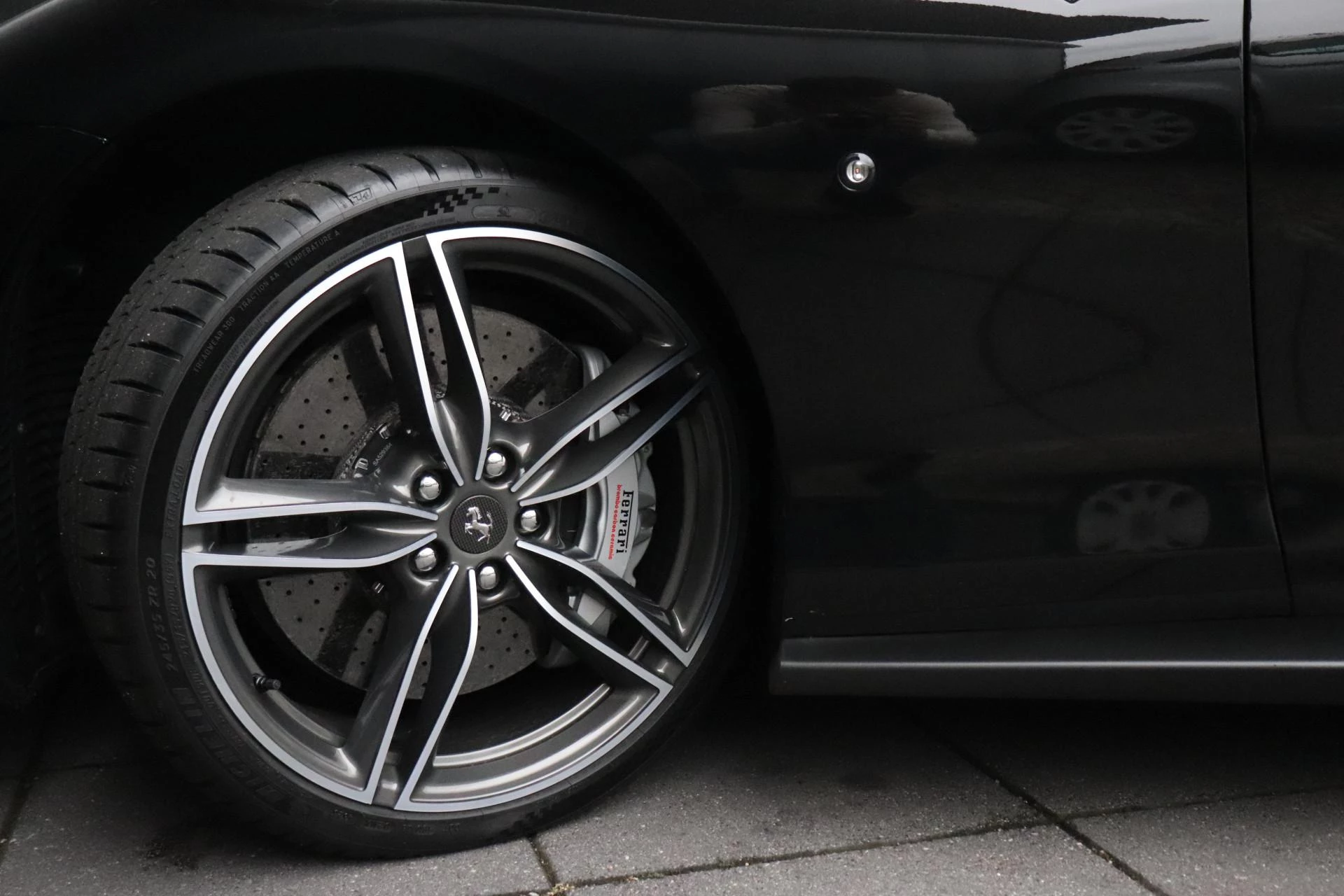 Hoofdafbeelding Ferrari Roma