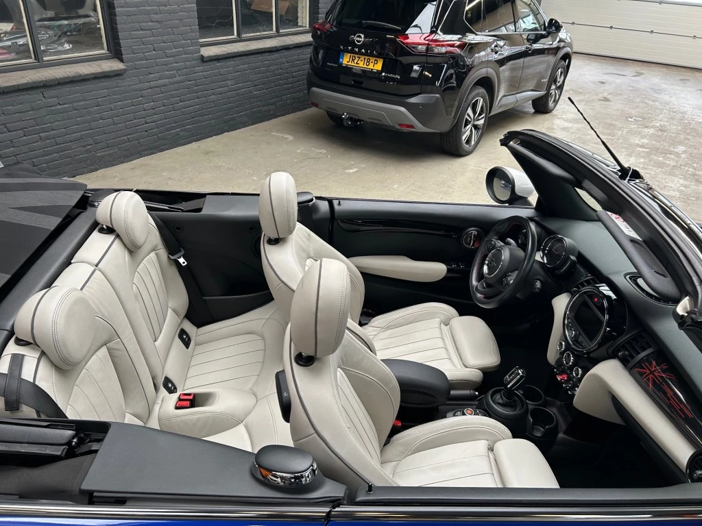 Hoofdafbeelding MINI Cooper Cabrio