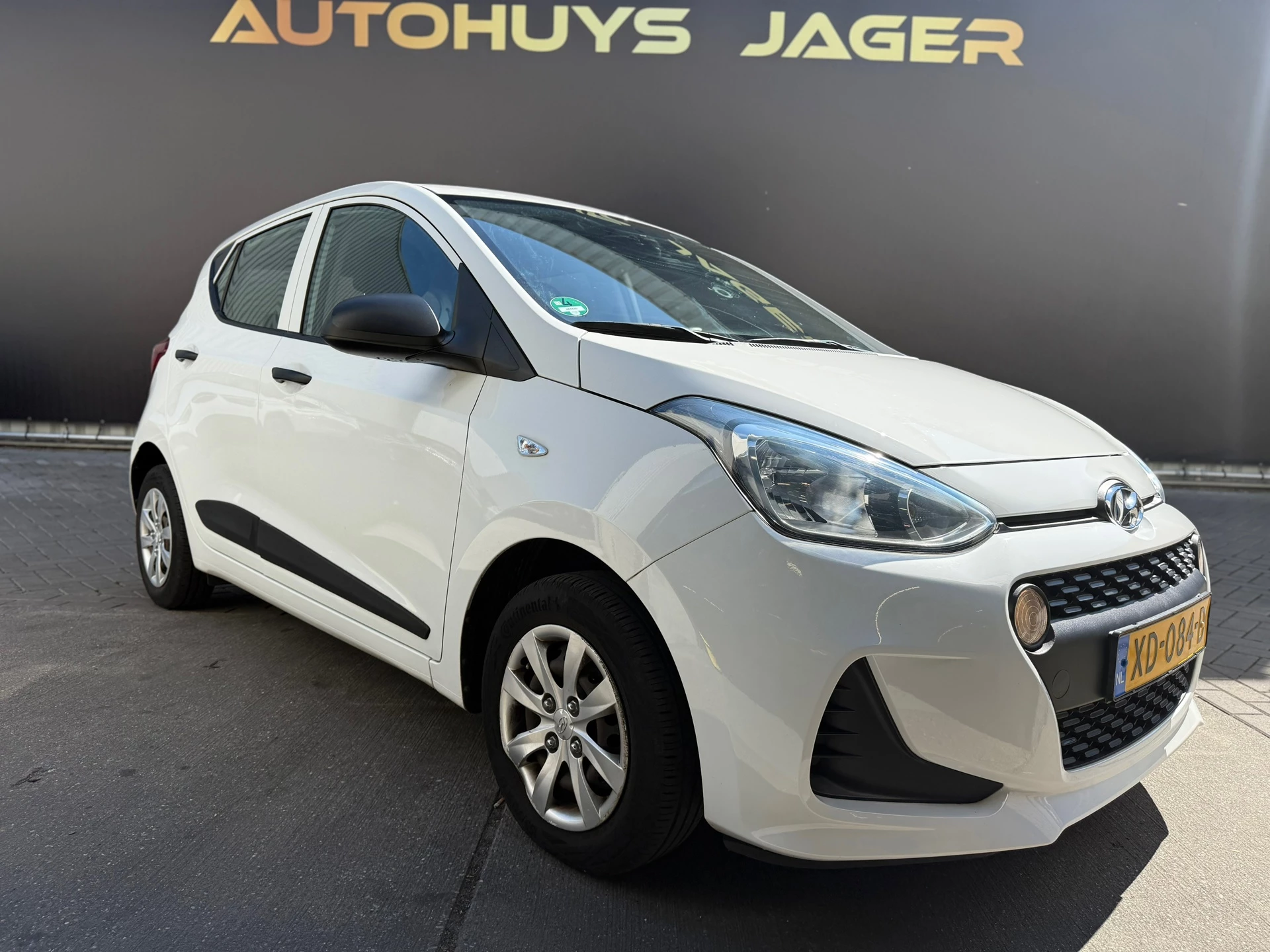 Hoofdafbeelding Hyundai i10