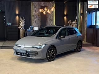Volkswagen GOLF 1.5 eTSI R-Line|50 Edition|PANO|FULL OPTIONS