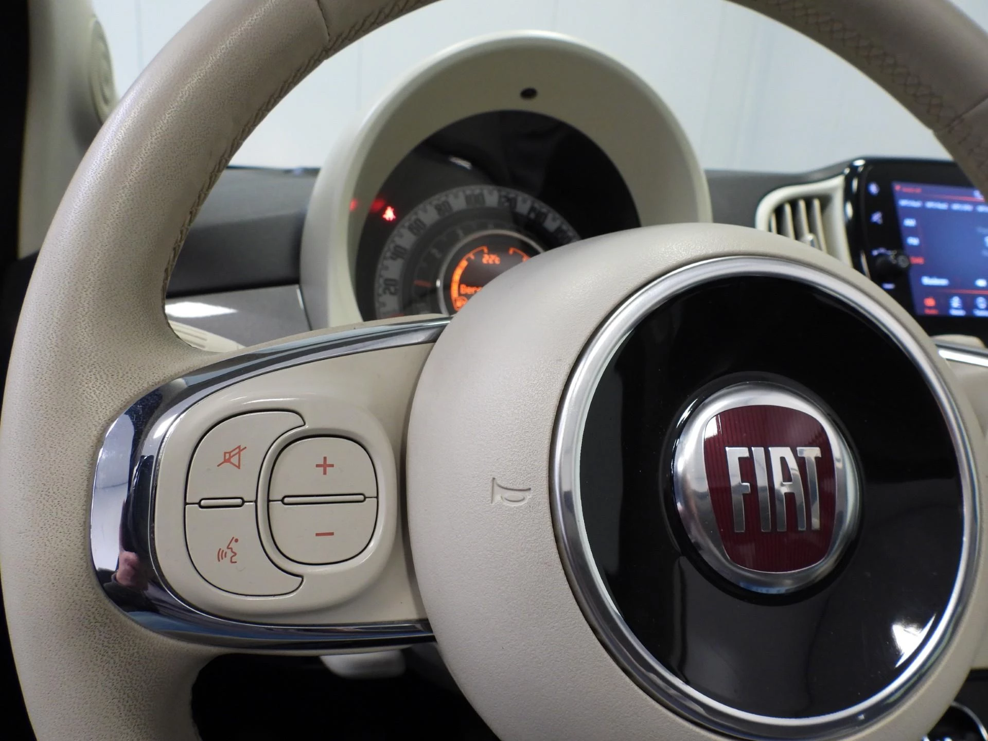 Hoofdafbeelding Fiat 500C