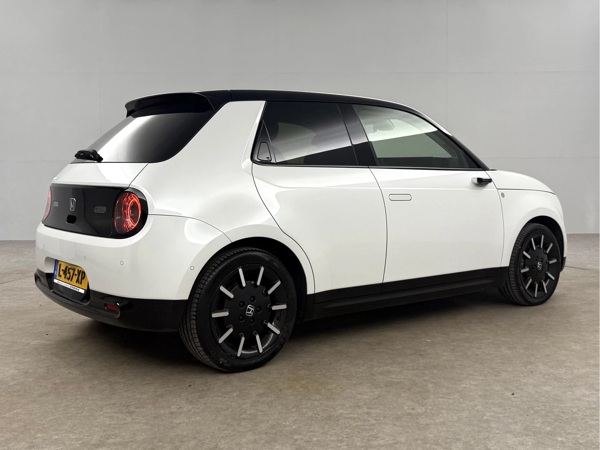Hoofdafbeelding Honda e