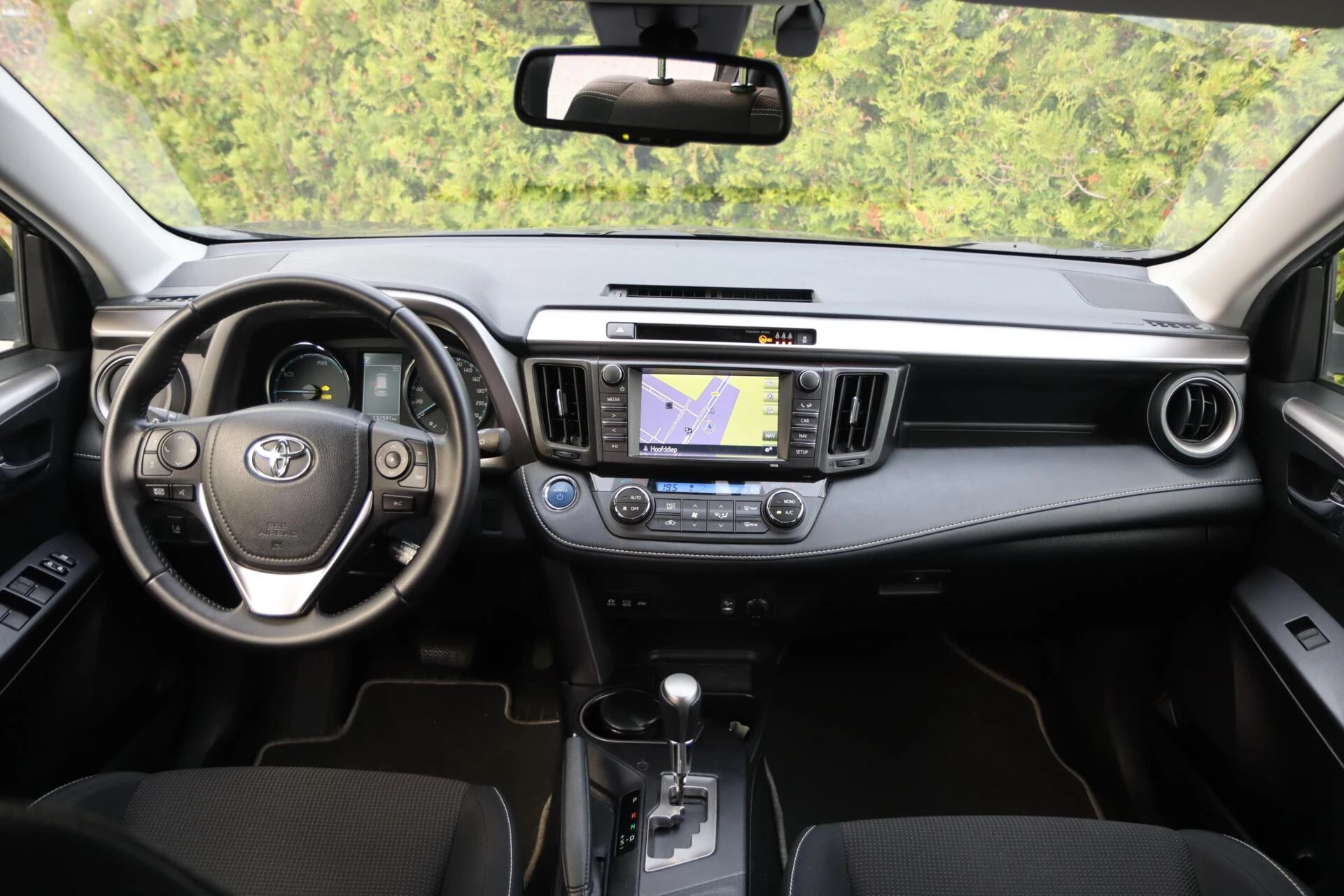 Hoofdafbeelding Toyota RAV4