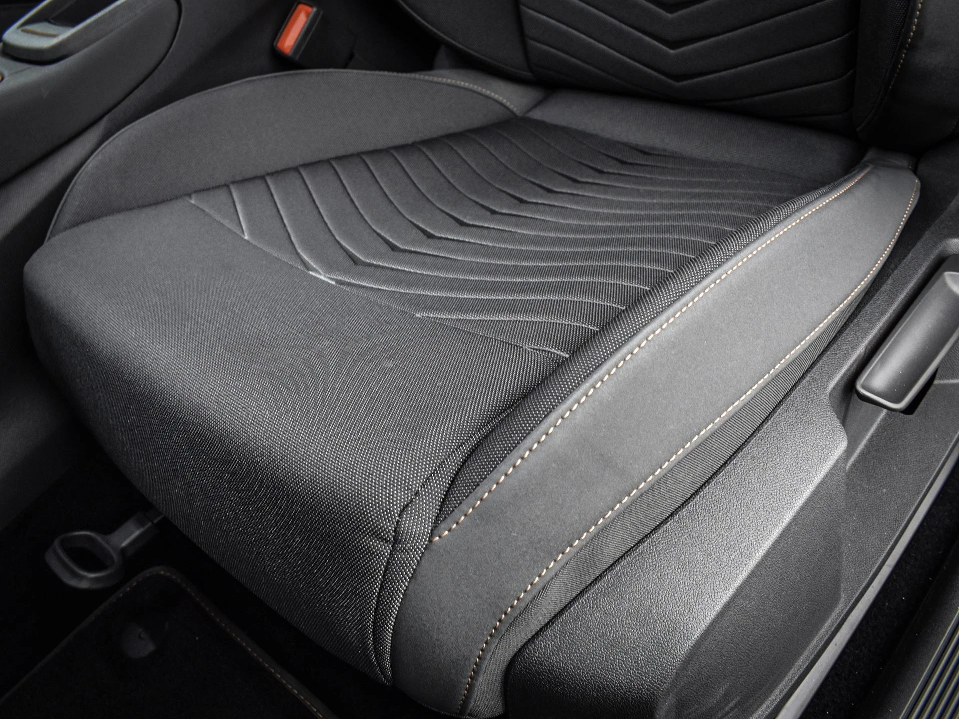 Hoofdafbeelding CUPRA Born