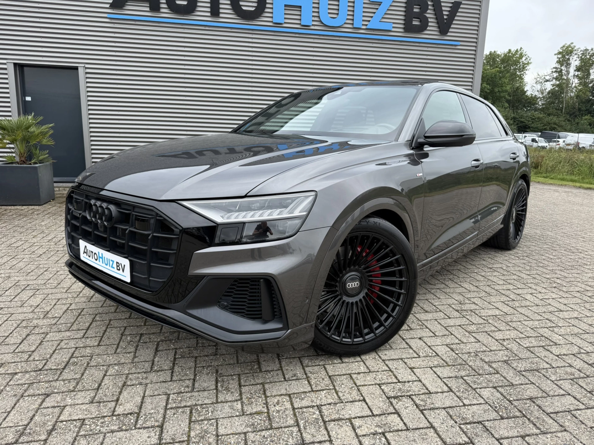 Hoofdafbeelding Audi Q8