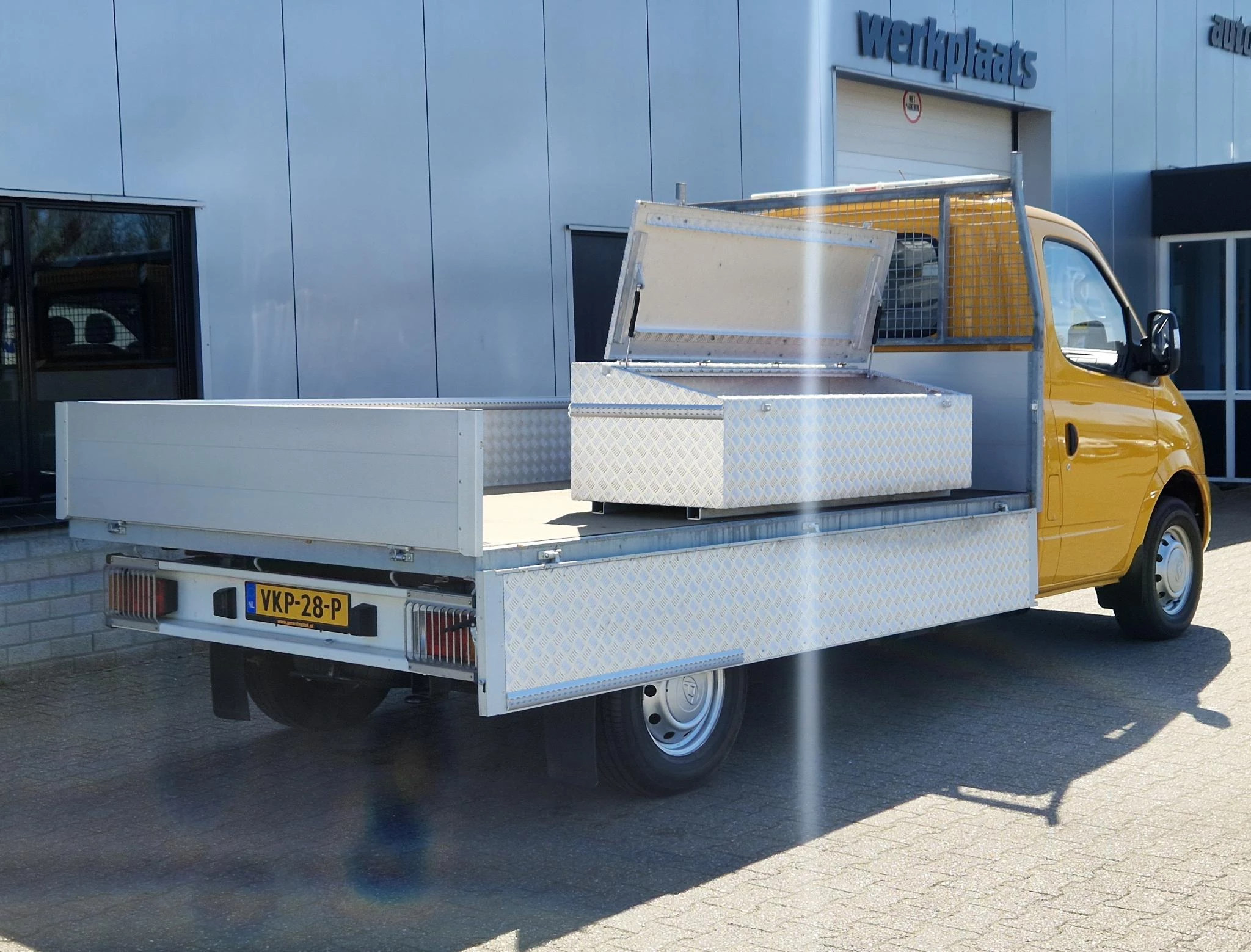 Hoofdafbeelding Maxus EV80