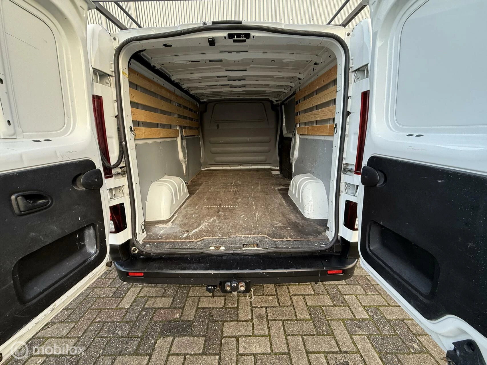 Hoofdafbeelding Nissan NV300