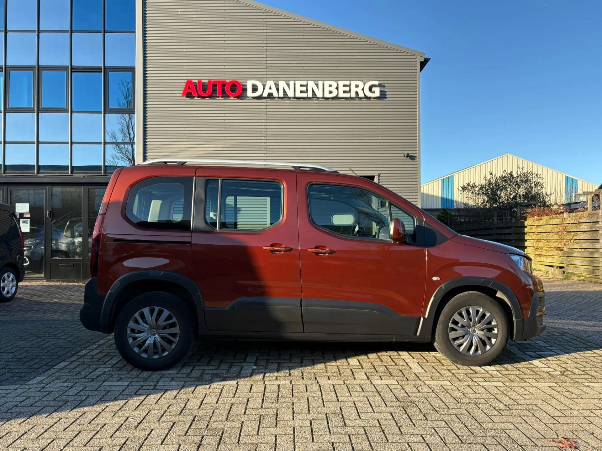 Hoofdafbeelding Peugeot Rifter