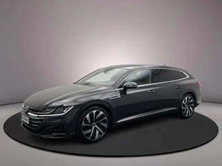 Hoofdafbeelding Volkswagen Arteon Volkswagen Arteon Shooting Brake R-Line Business+ 2.0 TSI 190pk DSG Automaat Adaptive cruise control, Elektrische achterklep, Navigatie, Achteruitrijcamera, Stoelverwarming