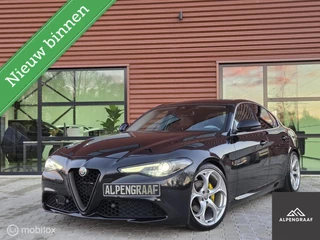 Hoofdafbeelding Alfa Romeo Giulia Alfa Romeo Giulia 2.0T Super Harman Kardon|Leer| Adaptieve cruise|Navi|Camera|