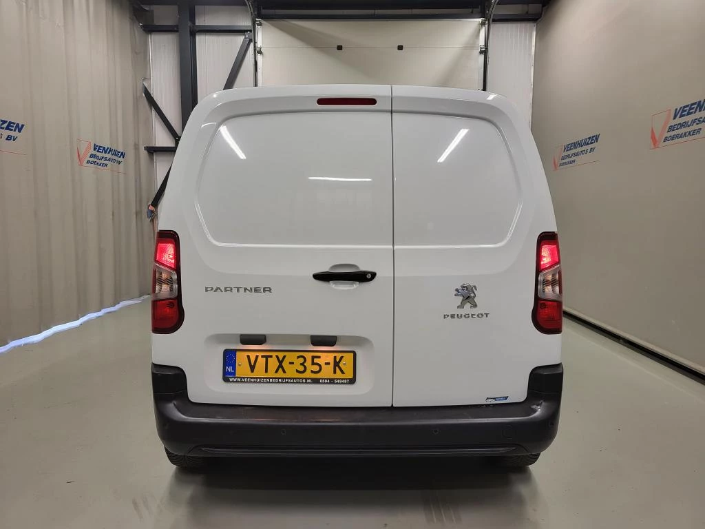 Hoofdafbeelding Peugeot Partner