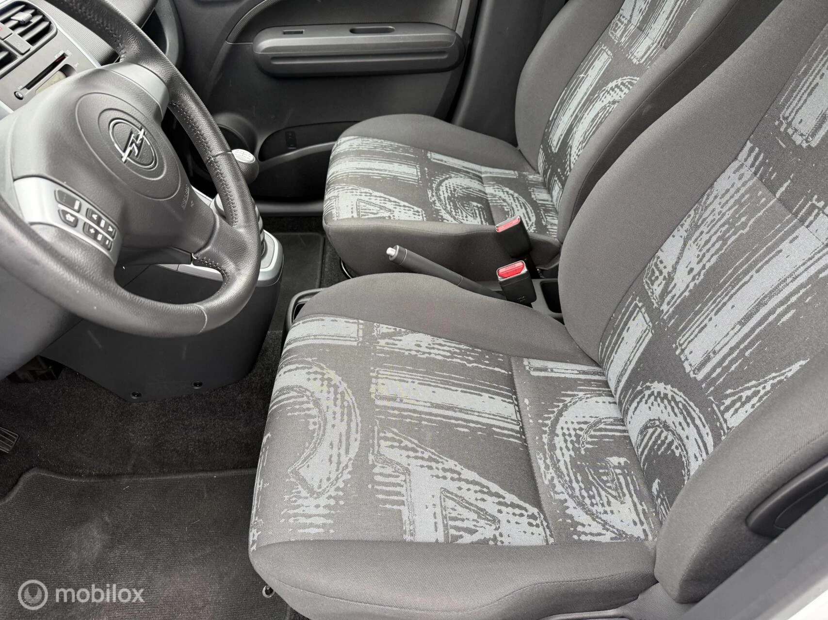 Hoofdafbeelding Opel Agila