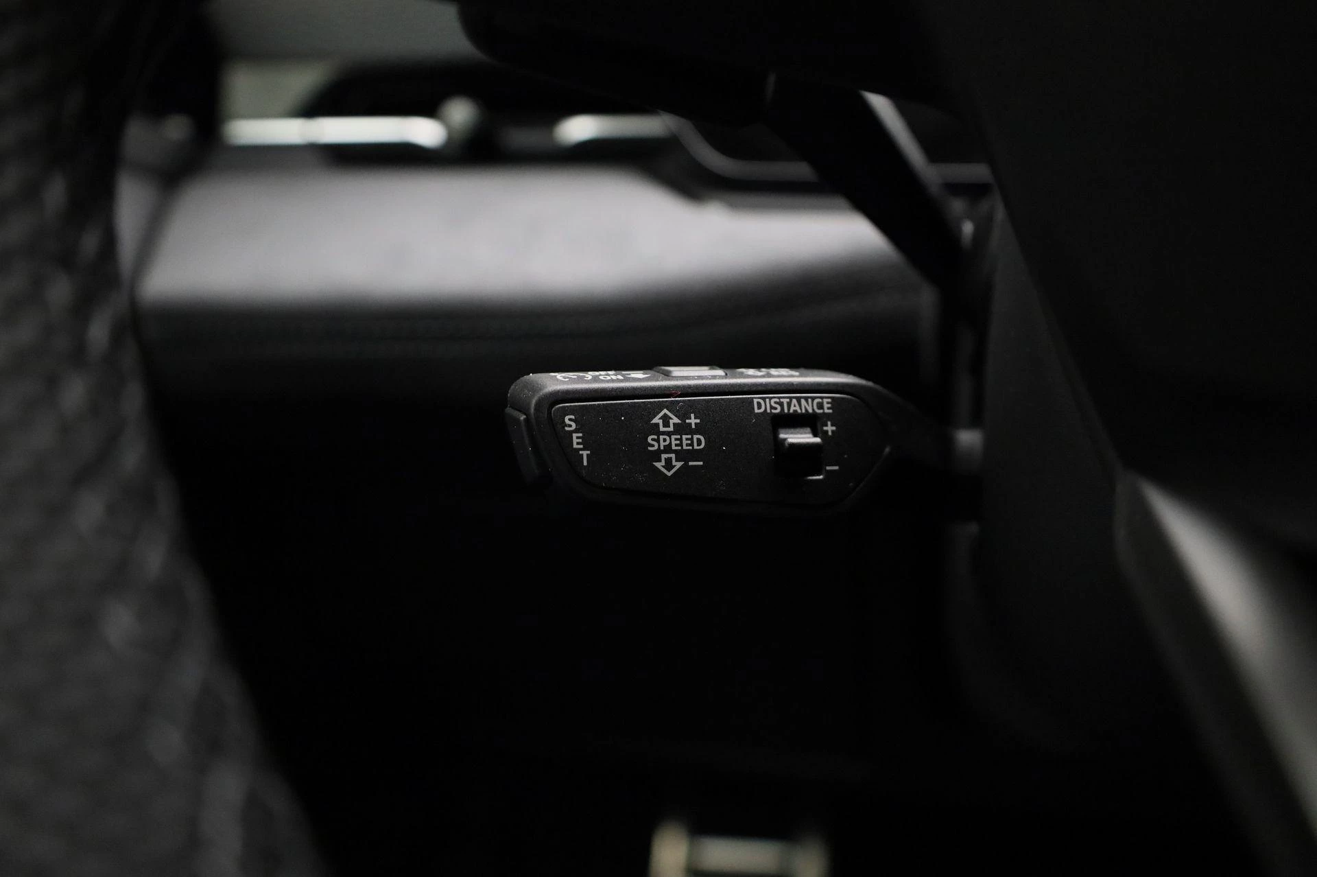 Hoofdafbeelding Audi A6 Avant e-tron