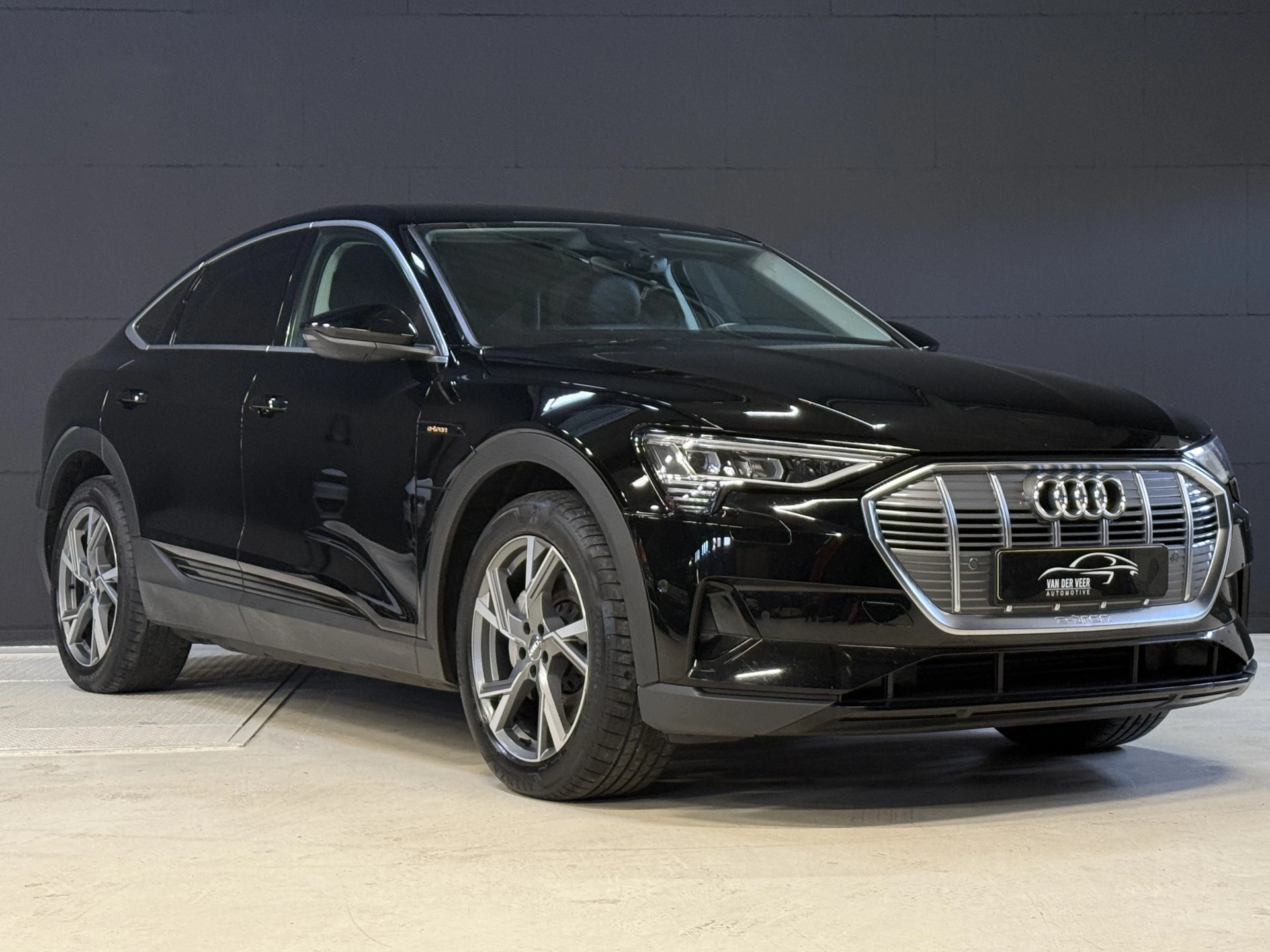 Hoofdafbeelding Audi e-tron
