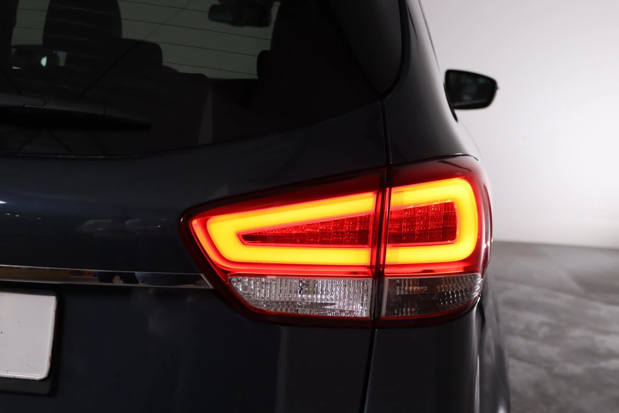 Hoofdafbeelding Kia Carens