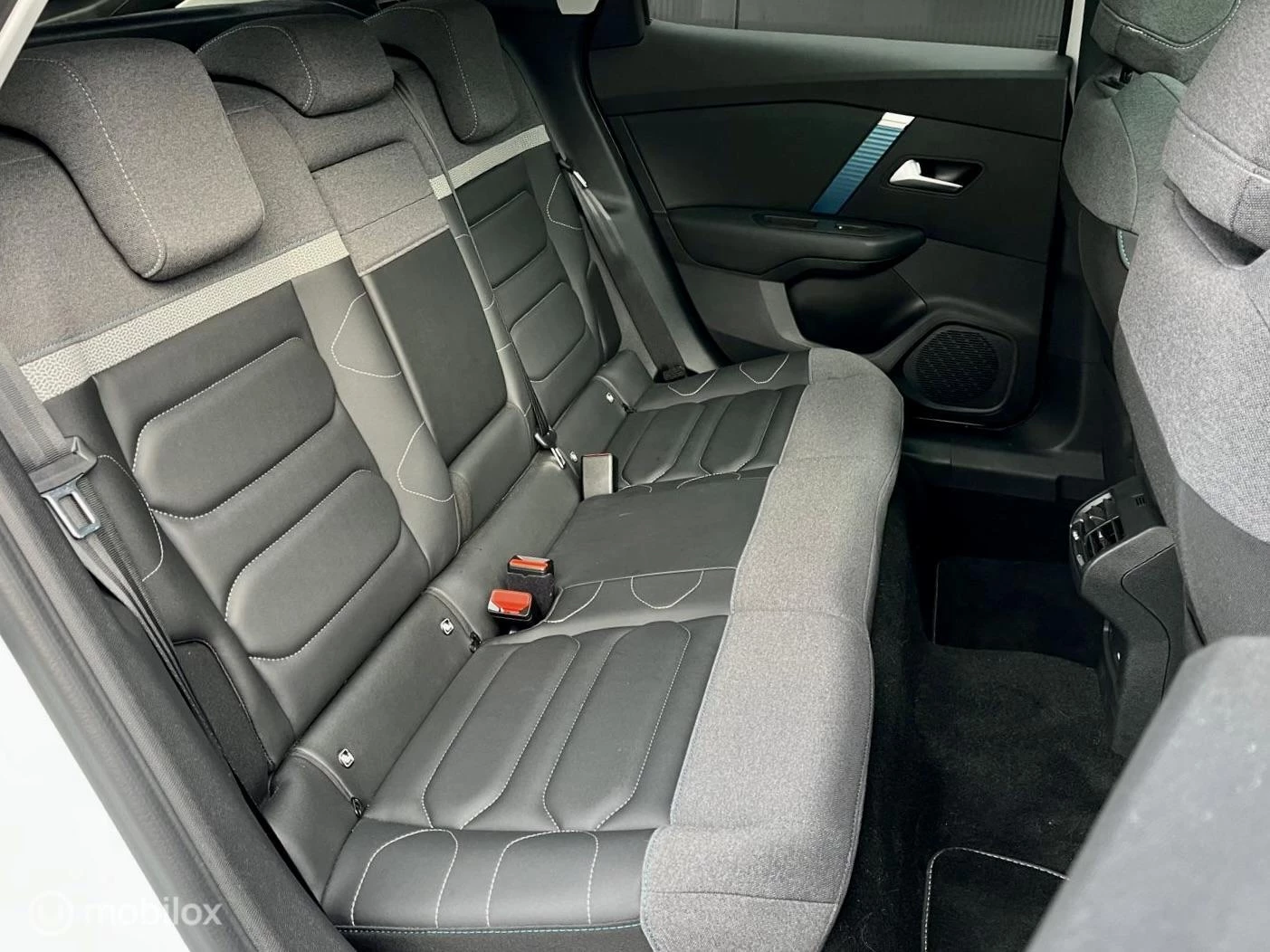 Hoofdafbeelding Citroën ë-C4