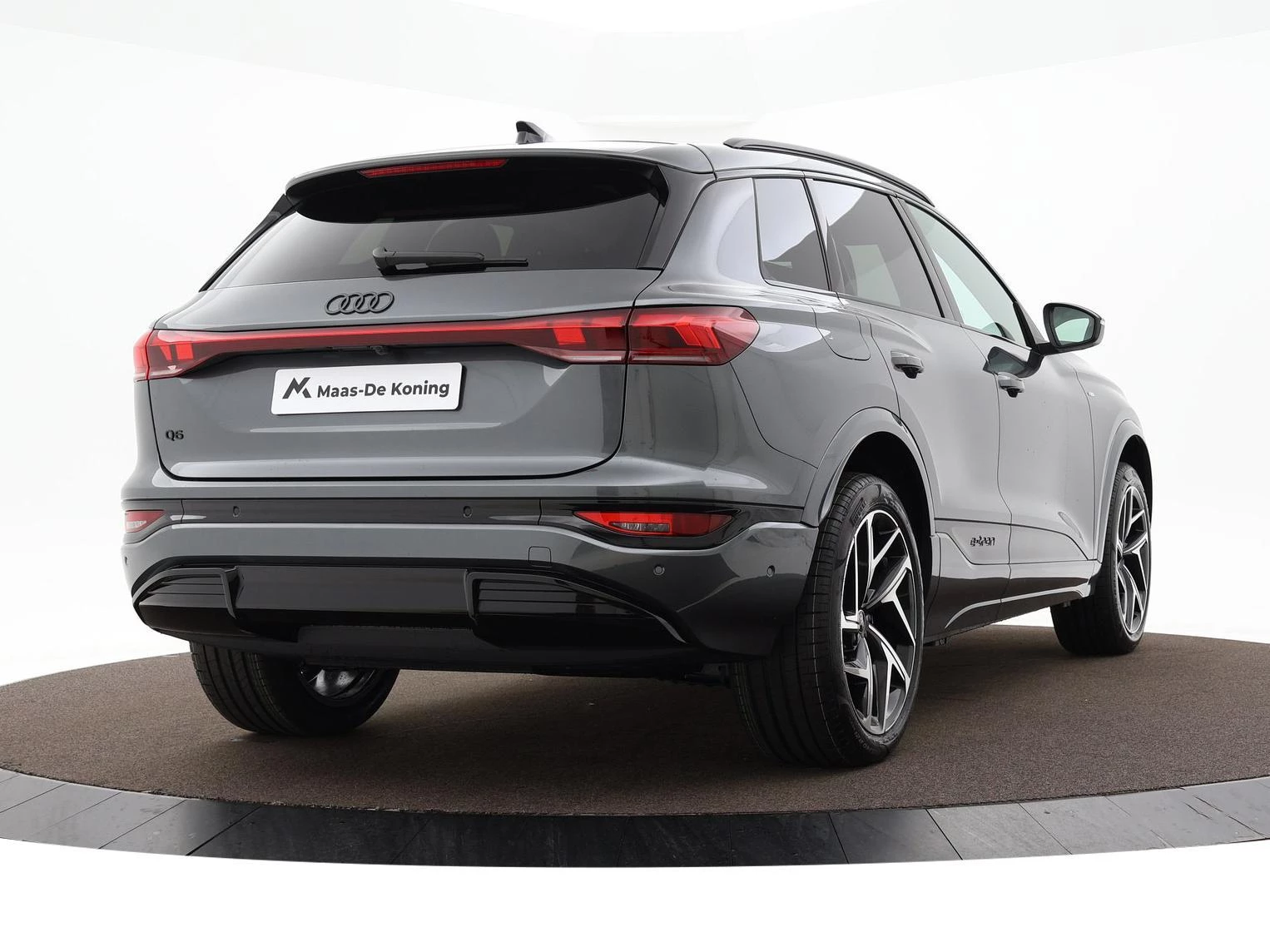 Hoofdafbeelding Audi Q6 e-tron