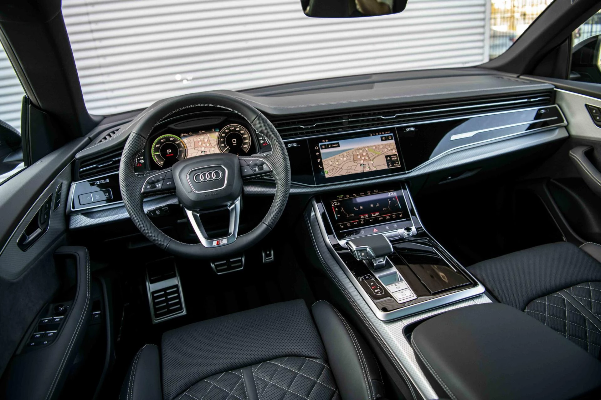 Hoofdafbeelding Audi Q8